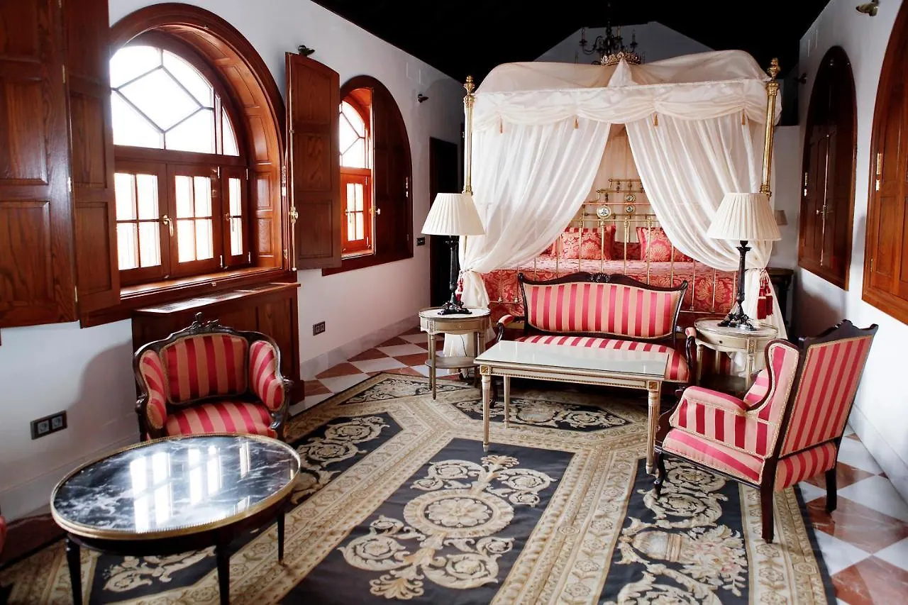 Hotel Ateneo Sevilla 4*,